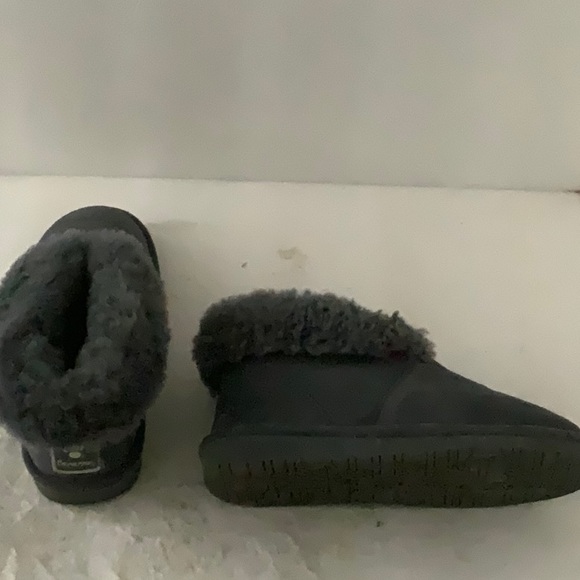 Bearpaw womens fur lined slippers, grey - Picture 2 of 2